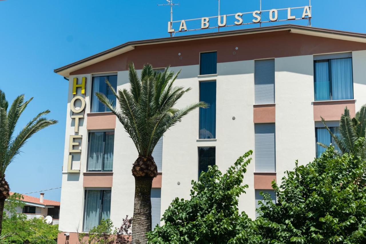 Hotel La Bussola Ortona Exterior foto